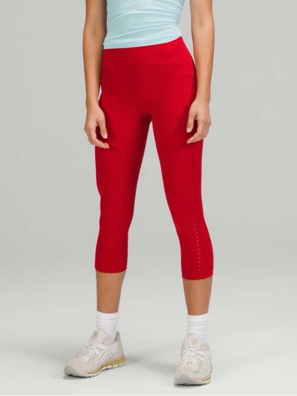lululemon athletica speed up Red Cropped Leggings size 6
